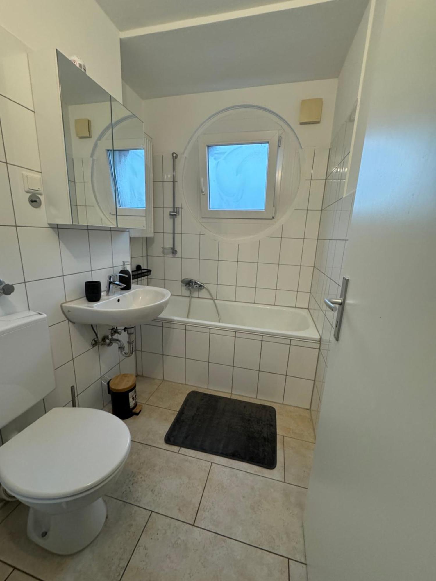 Haus Am Bahnhof Apartment Duisburg